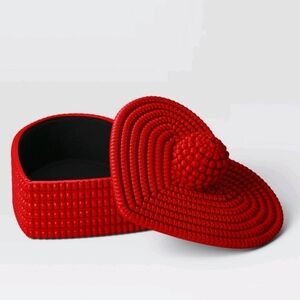 NWT Threshold Beaded Heart Valentine's Decorative Box Home decor, jewelry holder